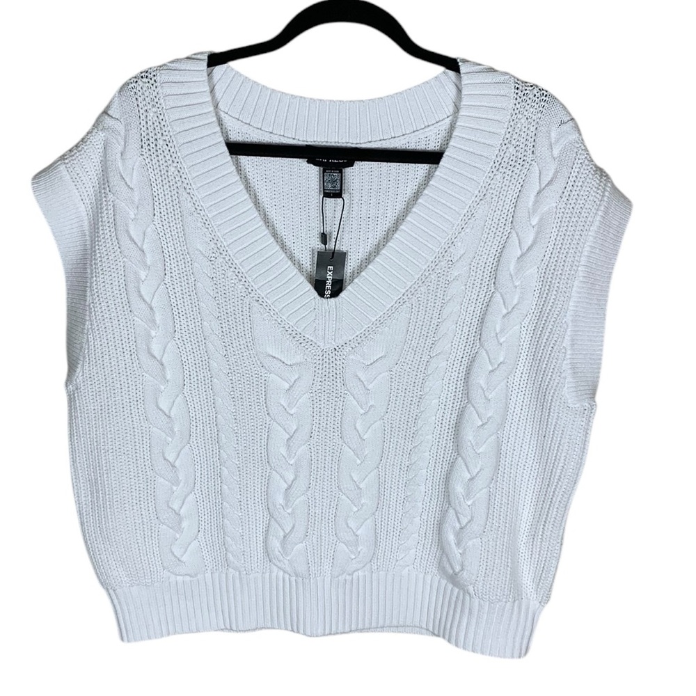 Express White Cable Knit V-Neck Sweater Vest